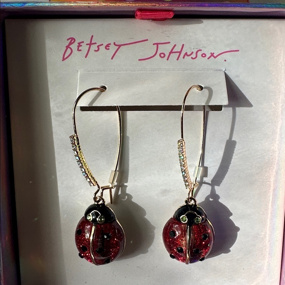 ❤️NWT Betsey Johnson Glitter Red Ladybug Drop Earrings Gold Tone Crystal Sparkle - Picture 8 of 16
